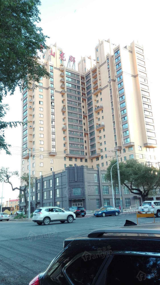 中山龙郡小区图片