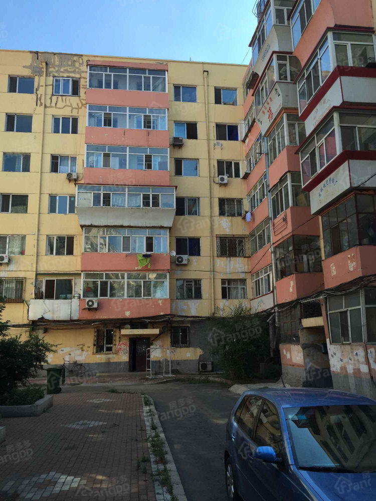 电车小区小区图片