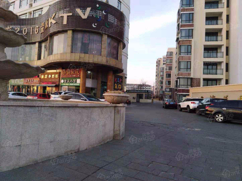 名湾小区图片