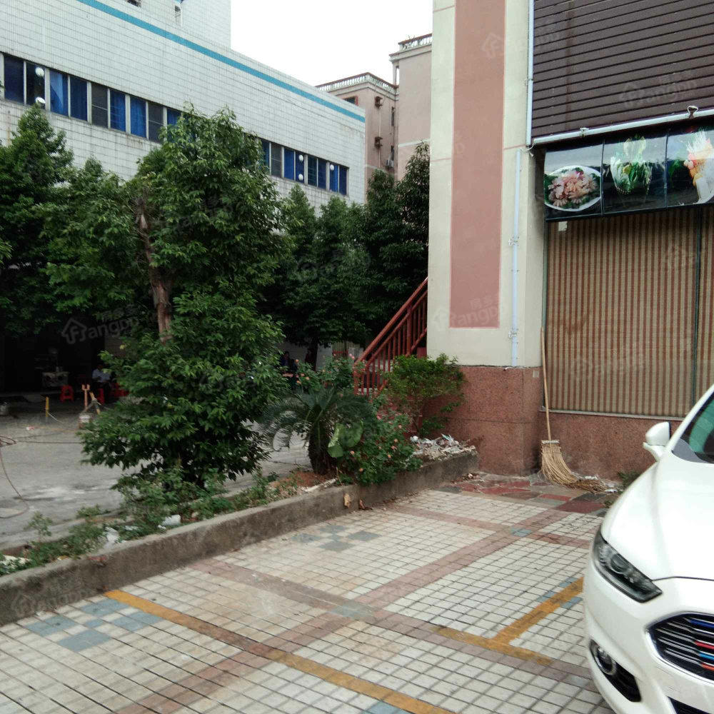 常乐广场小区图片