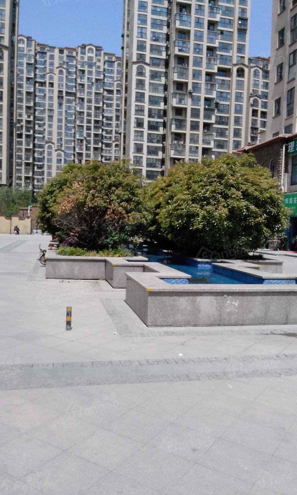 万创公园城邦小区图片