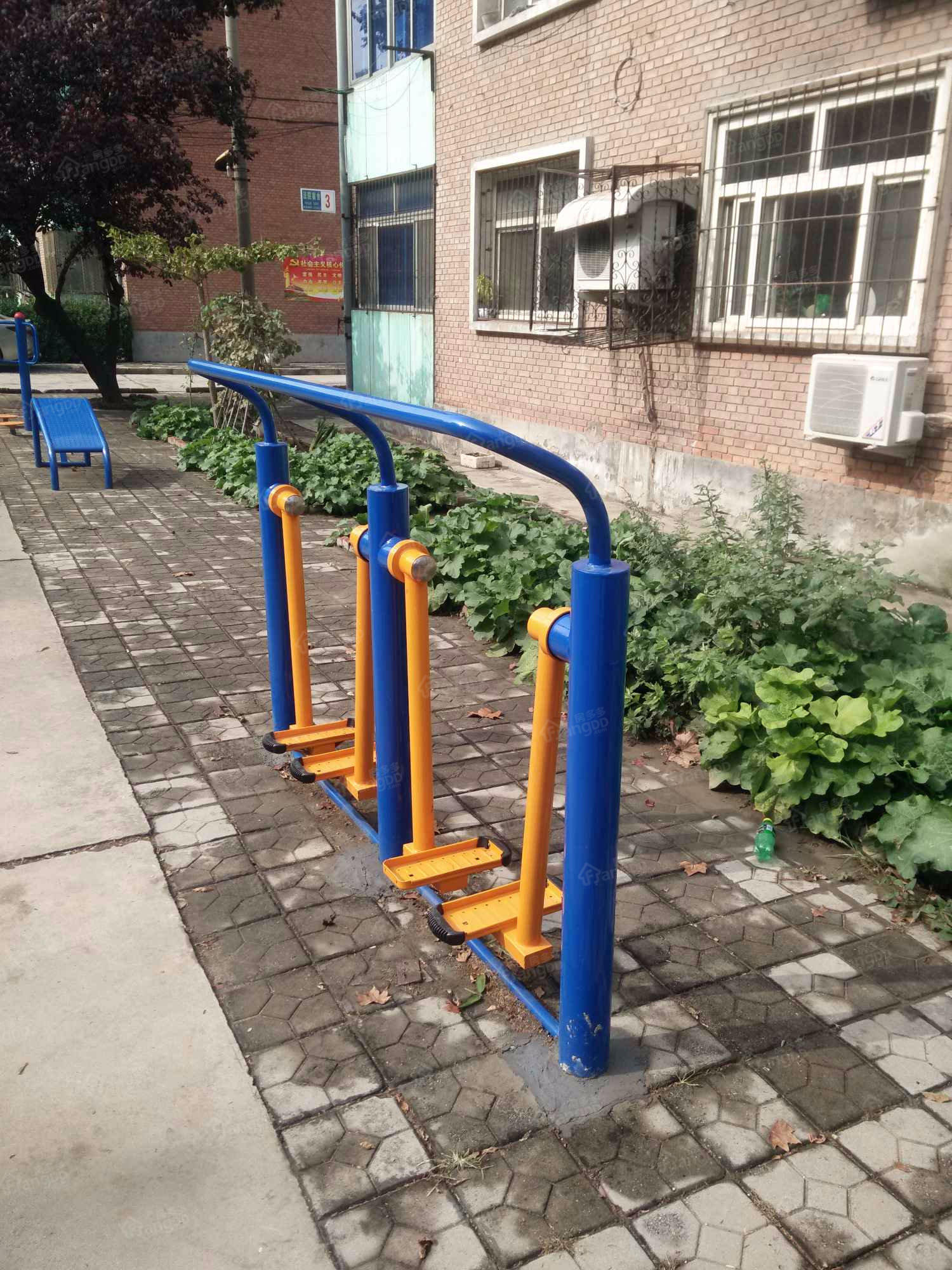 法院宿舍(廉良街)小区图片
