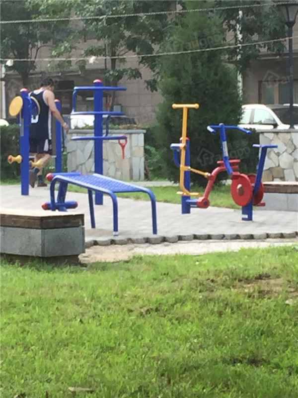 联港嘉园C区小区图片