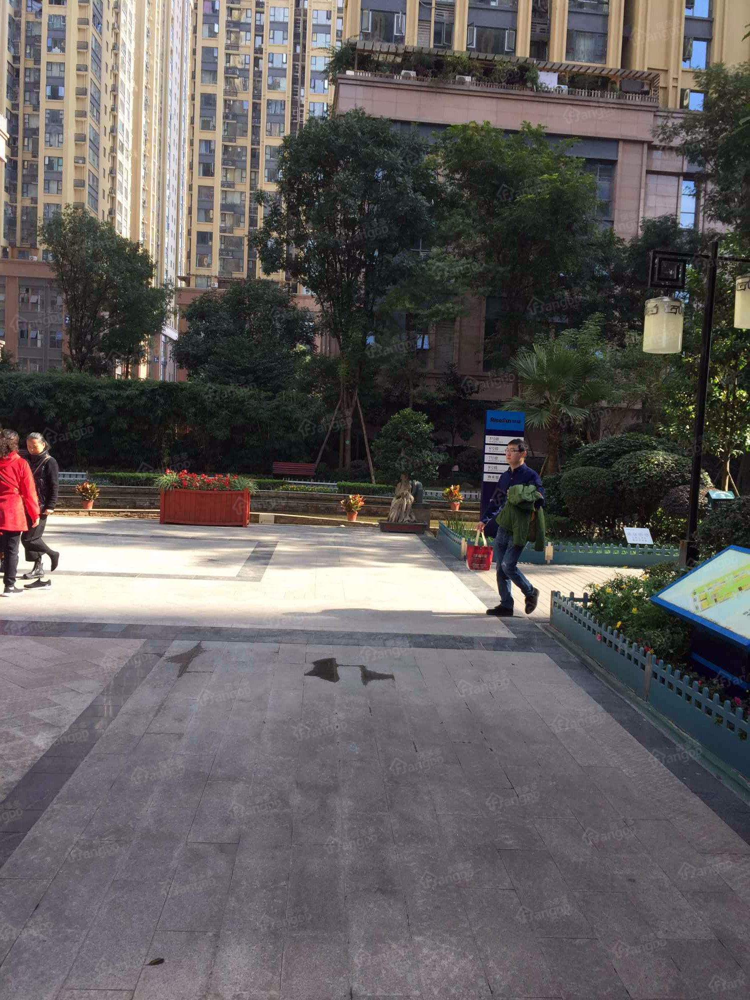 荣盛香榭兰庭二期小区图片