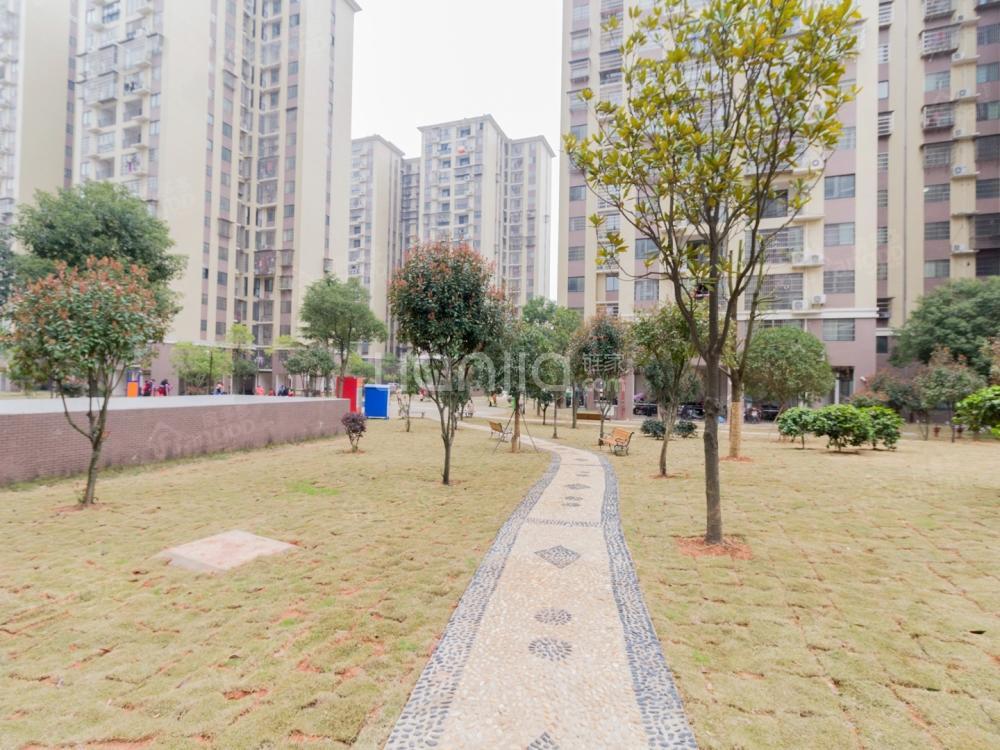 金富北城小区图片