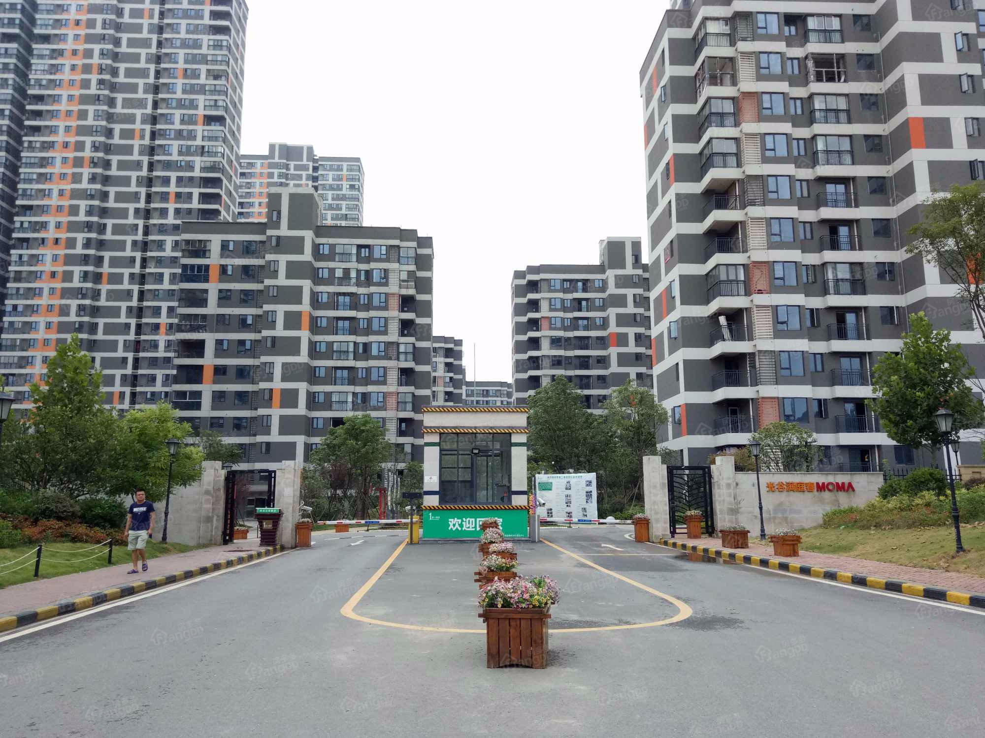 光谷满庭春MOMΛ小区图片
