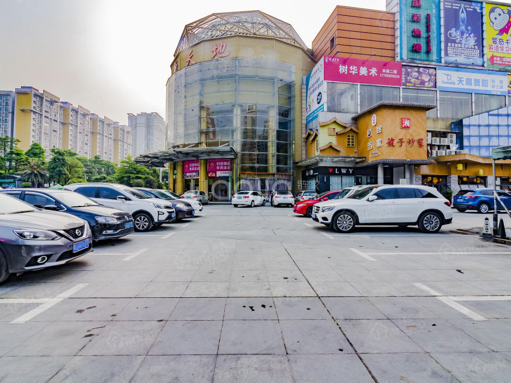 毅怡新天地广场小区图片