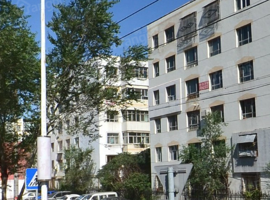 鲤鱼山家园小区图片