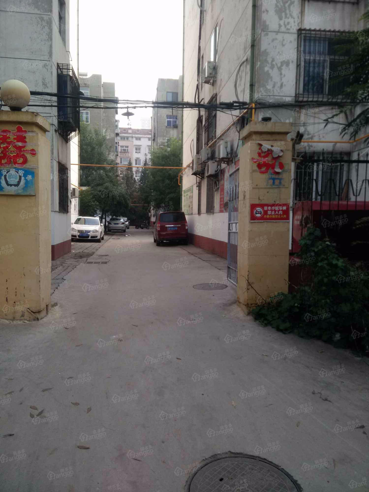公安局宿舍小区图片