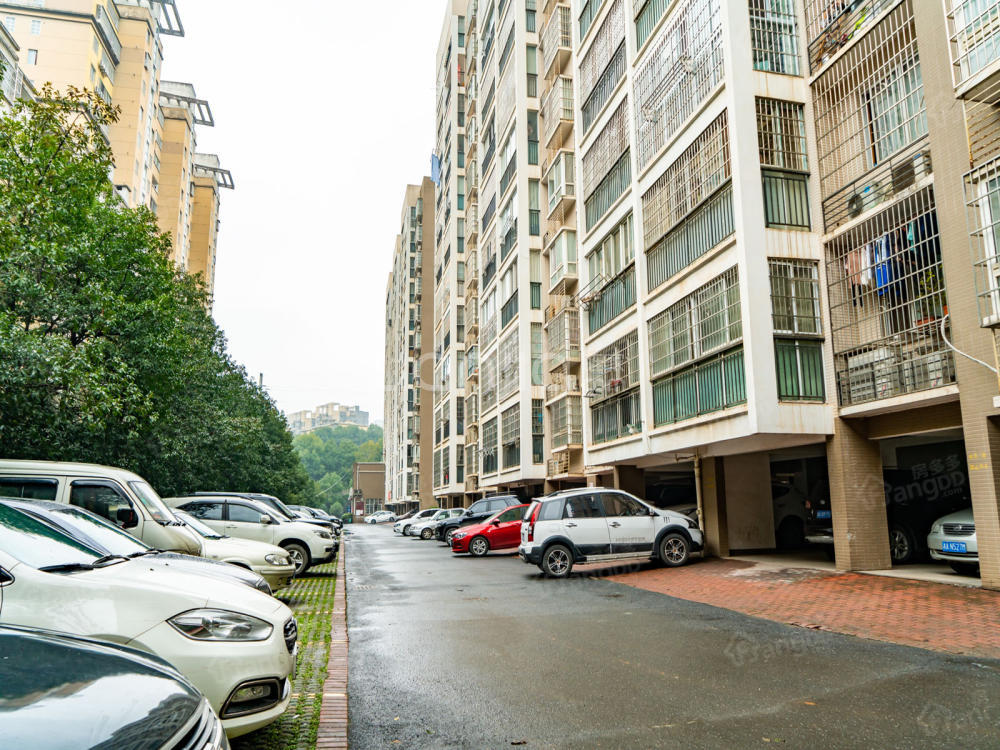 万丽景园小区图片