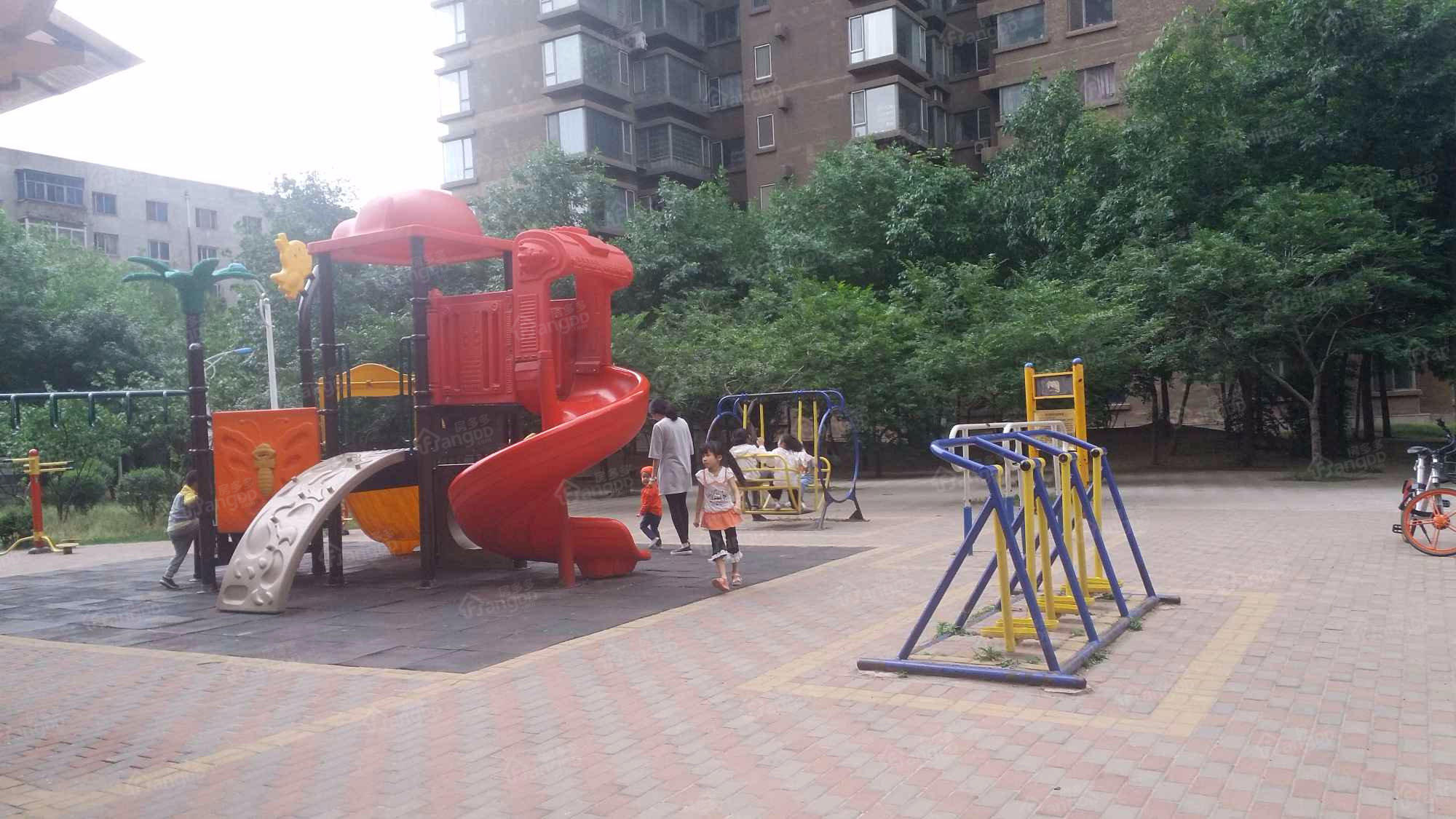 克莱斯特国际花园小区图片