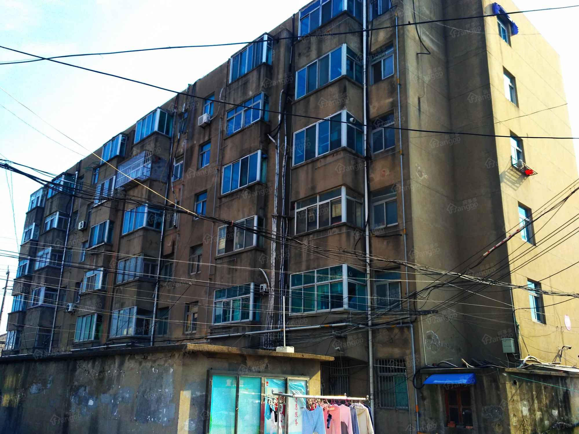 登月新村小区图片