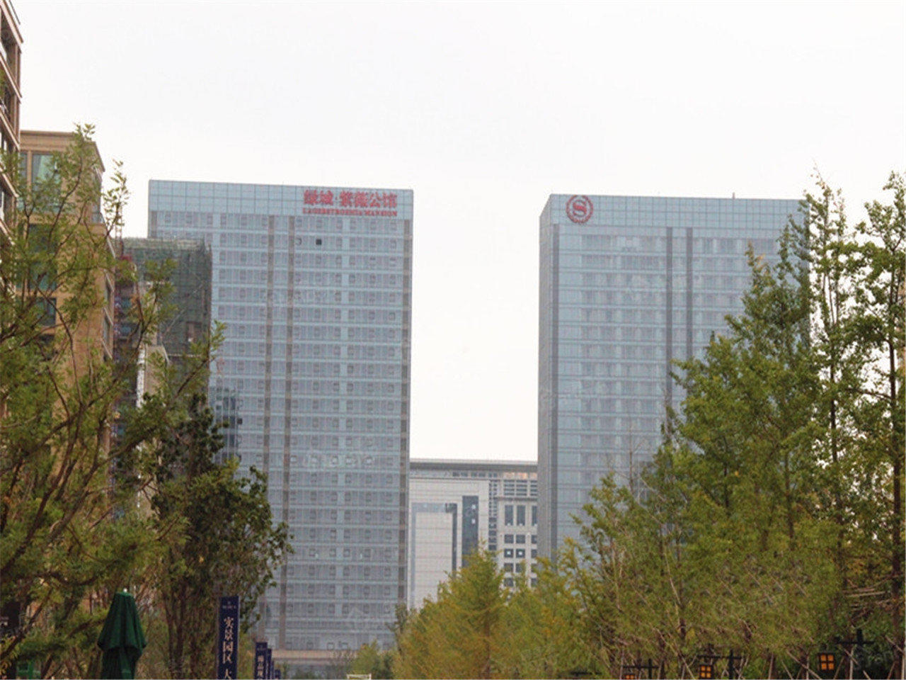 绿城紫薇公馆小区图片