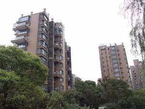云厦连园小区图片