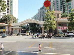 新月明珠花园小区图片